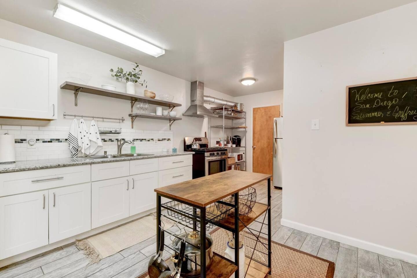 Perla D'Italia -1Br- Free Driveway Parking -1 Car San Diego Exterior foto